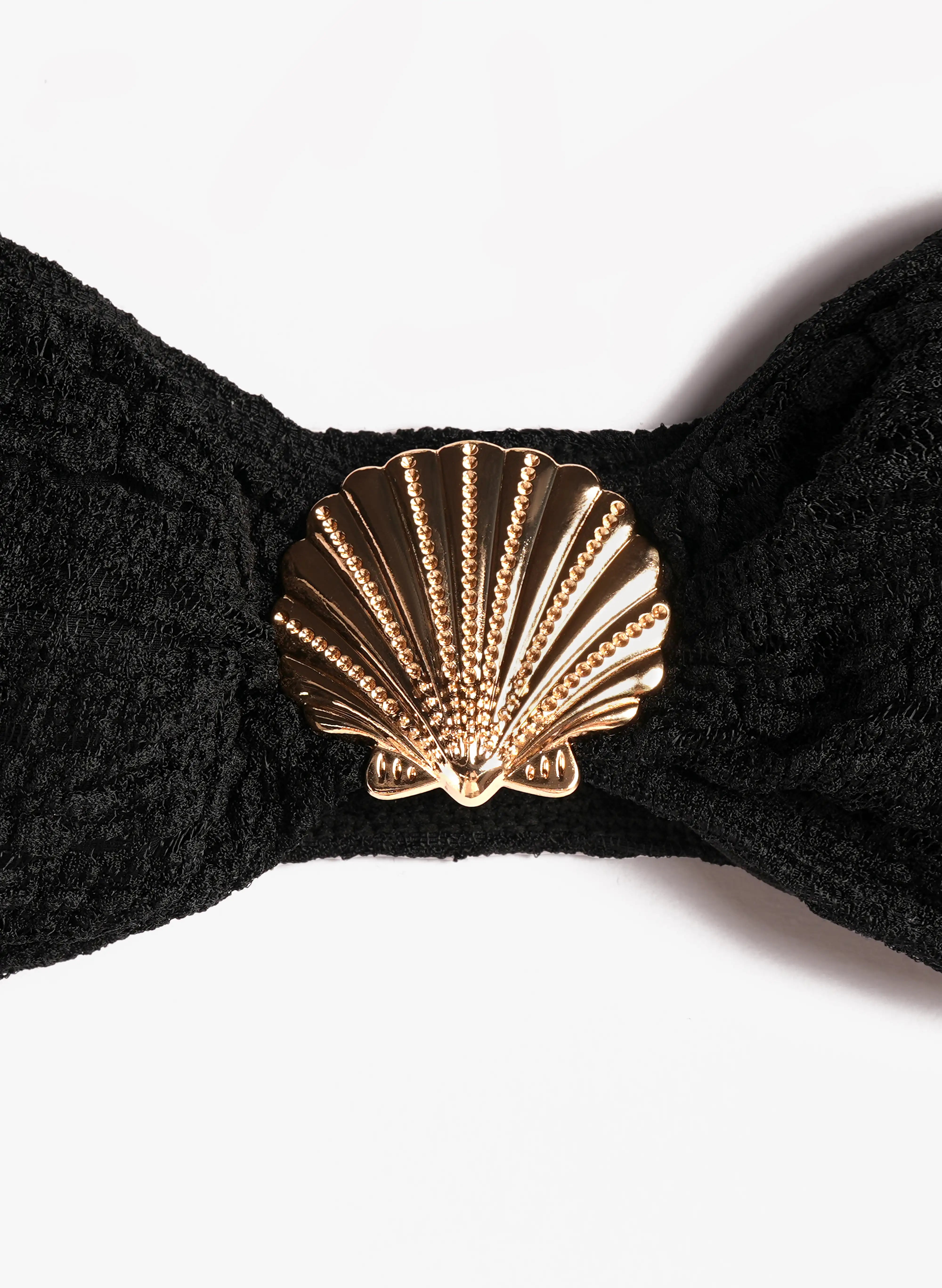 Capri Shell Halter Bikini Set With Crochet Wrap Skirt - Black