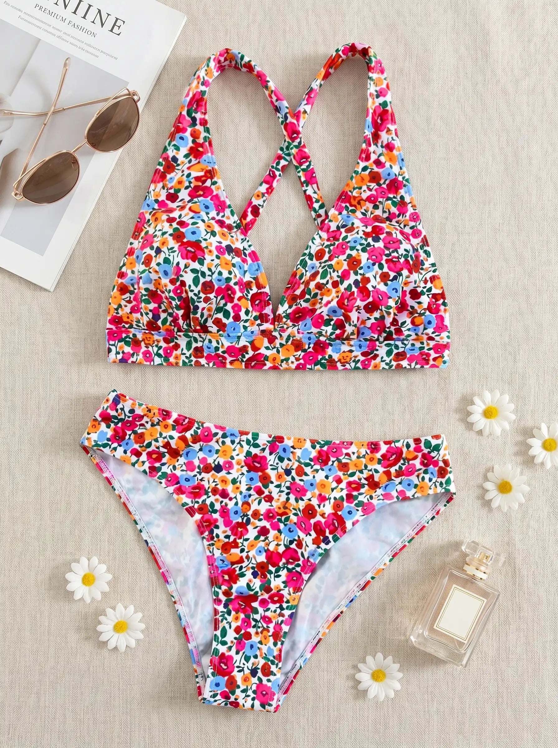 summer-2pcs-ditsy-floral-halter-crisscross-back-tied-bikini-set– Beacheers